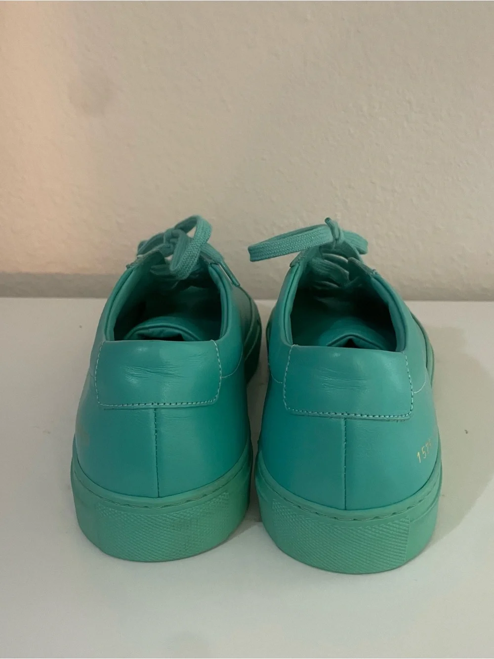 Common Projects Original Achilles Low in Rare Mint Turquoise Size 7